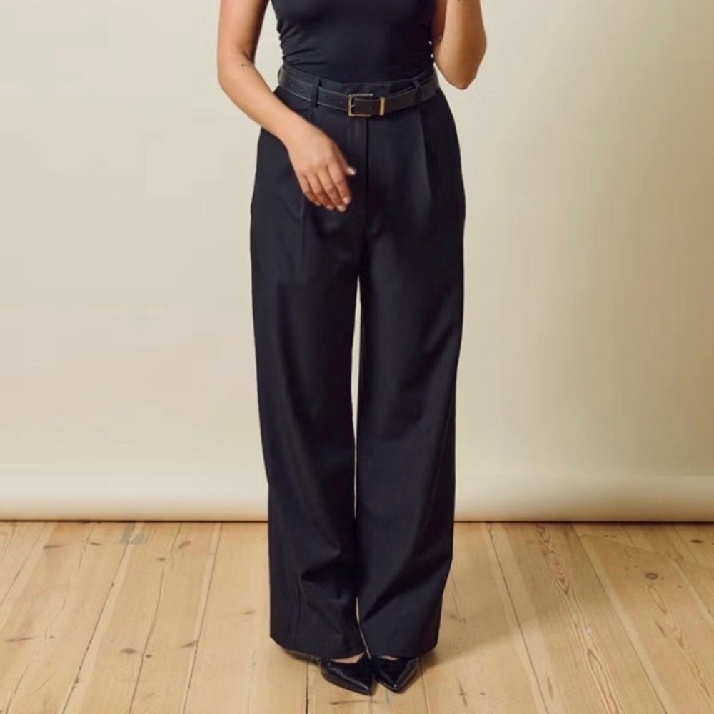 Djerf Avenue Favorite Pants Black High Rise Tailored Wide Leg Scandi Chic Medium